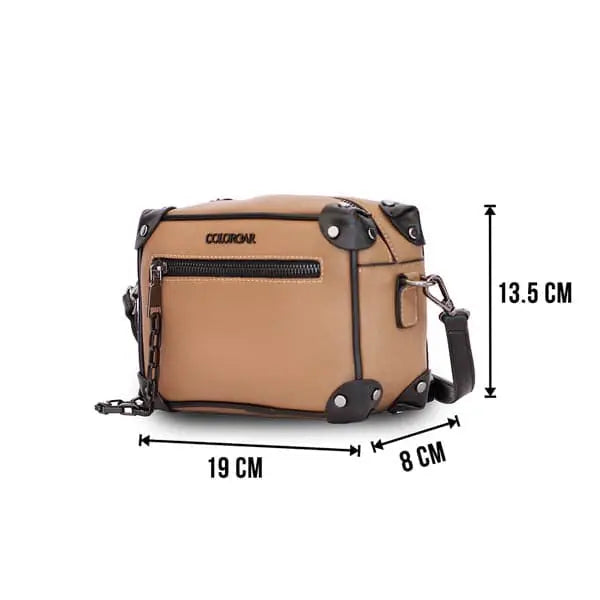 The Classic Crossbody - Tan