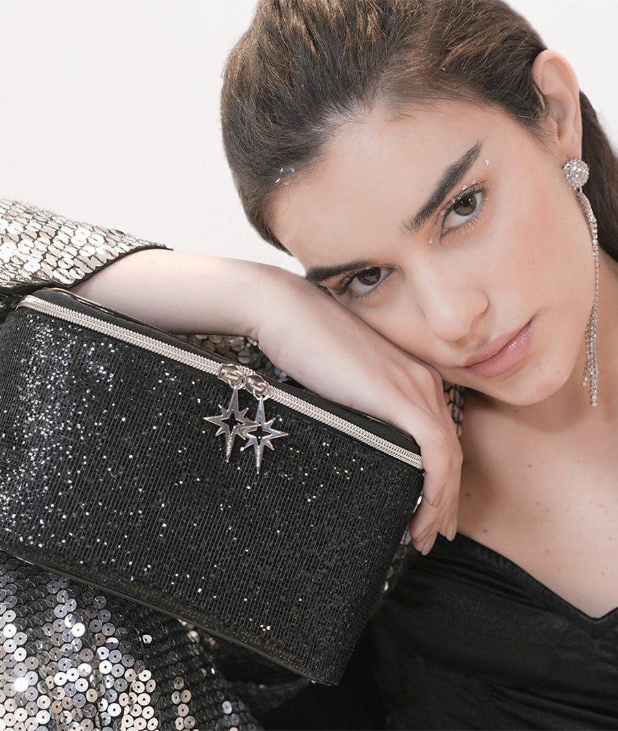 GLITZ N GLAM (SOFT VANITY)